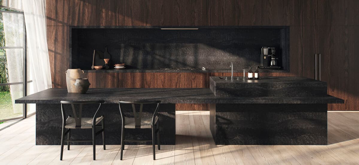 Black Tempal in Quartz
