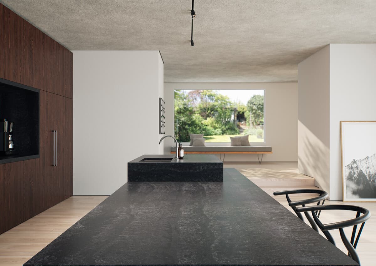 Black Tempal in use