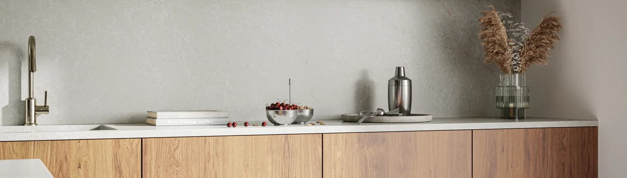 Scratch Resistance Tested: Quartz vs. Porcelain Under Real Kitchen Conditions