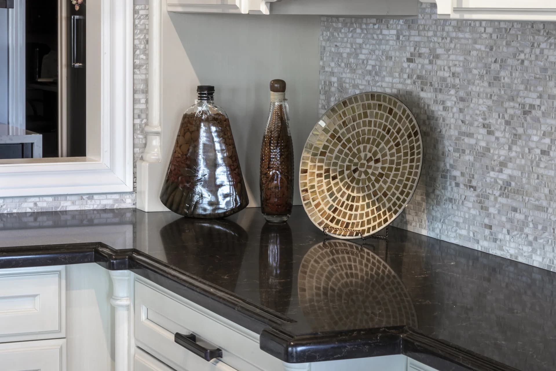 How to Choose Between Quartz & Porcelain: A Decision Framework